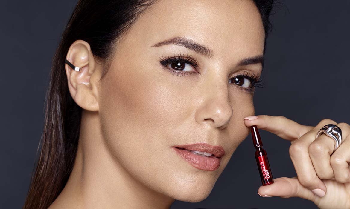 ¿Peeling sin salir de casa? Ya puedes con las ampollas de la gama Revitalift Laser de L’Oréal Paris.